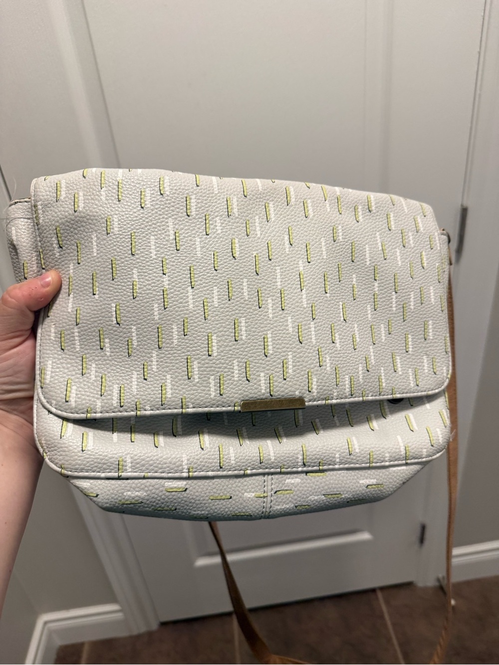 thirty-one White Crossbody Bag with Lime Stitching